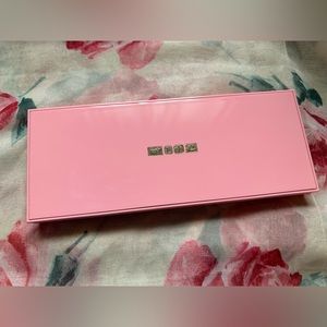 🥀 Divine Rose Mothership eyeshadow palette - Pat McGrath